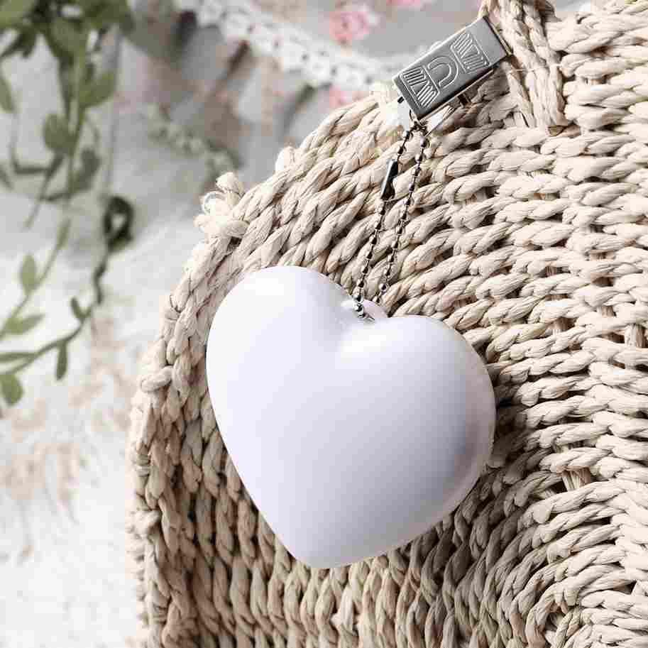NBD Cart™ Cute Heart LED Bag Light – No More Searching in the Dark